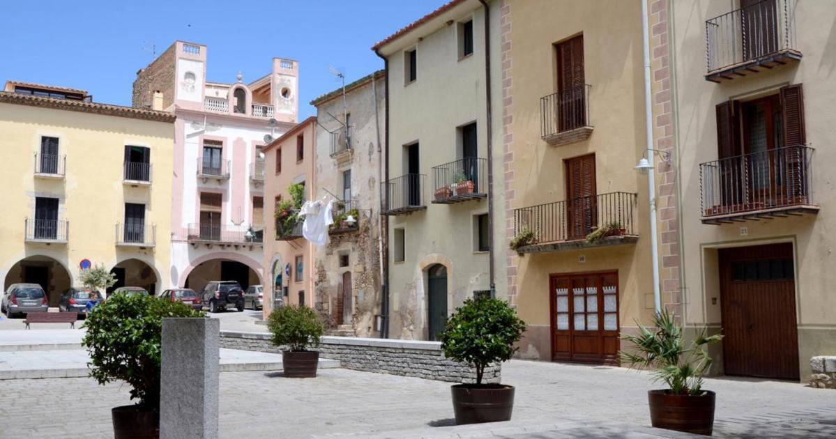 Apartamento La Costa Peralada Eksteriør billede